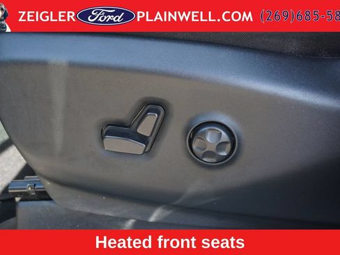 Used 2024 Chrysler Pacifica Limited FWD image 22