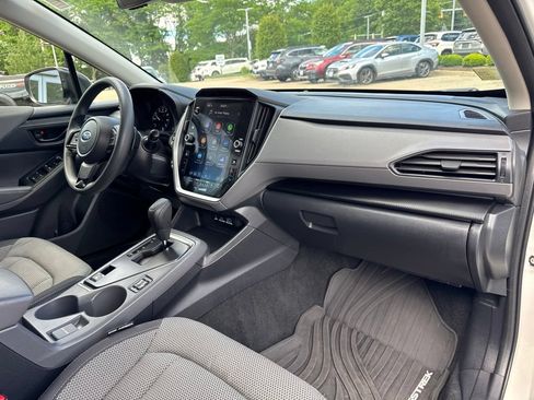 Used 2024 Subaru Crosstrek 2.0i Premium AWD/4WD image 9