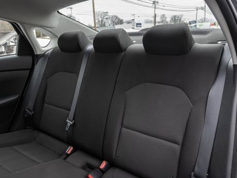 Used 2021 Kia Forte LXS FWD image 22