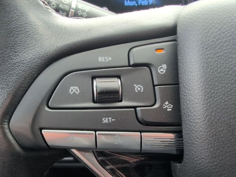 Used 2022 Cadillac Escalade ESV Sport w/ Touring Package image 30