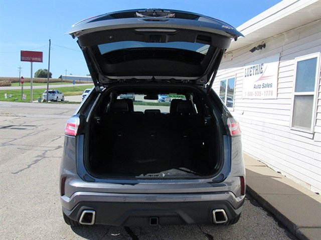 Used 2022 Ford Edge ST AWD/4WD image 9