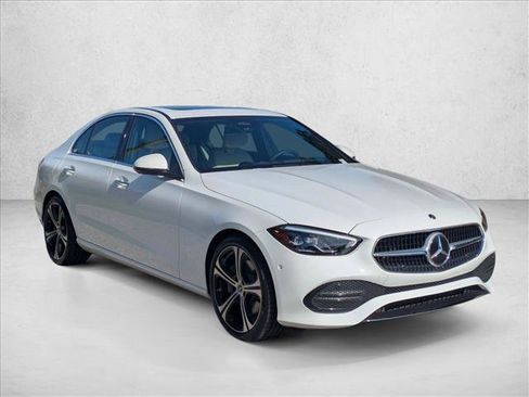 Used 2024 Mercedes-Benz C 300 Sedan image 3