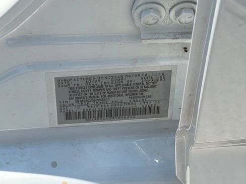 Used 2025 Nissan Sentra SV w/ All-Weather Package FWD image 11