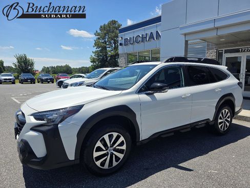 Used 2024 Subaru Outback Premium AWD/4WD image 1