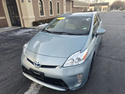 Used 2012 Toyota Prius Two image 6