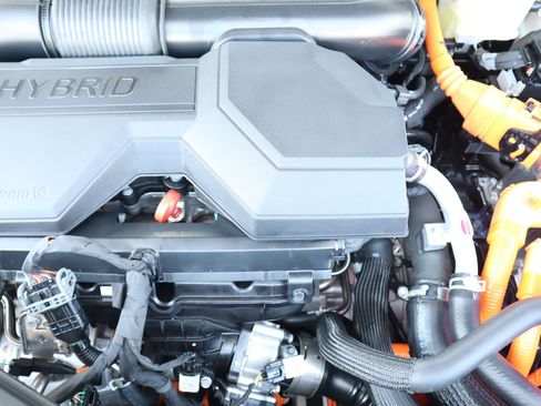 New 2026 Hyundai Santa Fe SE FWD image 6