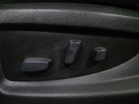 Used 2019 Chevrolet Tahoe Premier image 33