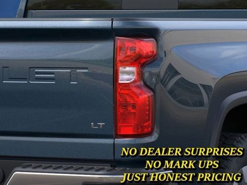 New 2026 Chevrolet Silverado 2500 LT AWD/4WD image 11