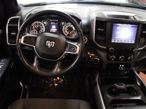 Used 2019 RAM 1500 Big Horn image 29
