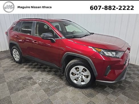 Used 2019 Toyota RAV4 LE w/ All Weather Liner Package AWD/4WD image 8