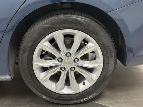 Used 2022 Chevrolet Malibu LT FWD image 24