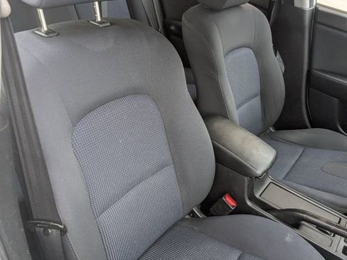 Used 2006 MAZDA MAZDA3 s image 21