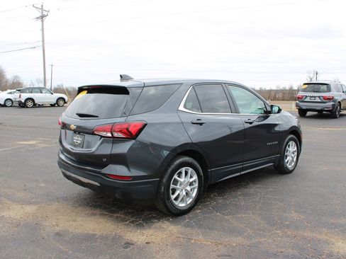 Used 2023 Chevrolet Equinox LT image 9
