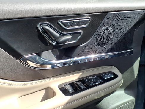 Used 2023 Lincoln Corsair FWD w/ Equipment Group 101A image 12