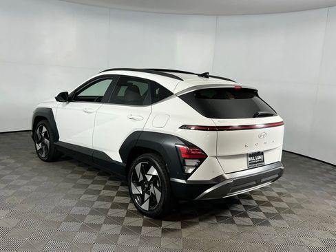 Used 2024 Hyundai Kona Limited image 10