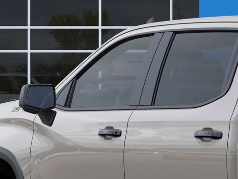 New 2026 Chevrolet Silverado 1500 ZR2 image 12