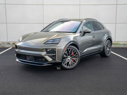 New 2025 Porsche Macan Turbo Electric