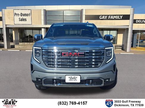 Certified 2026 GMC Sierra 1500 Denali w/ Denali Reserve Package AWD/4WD image 18