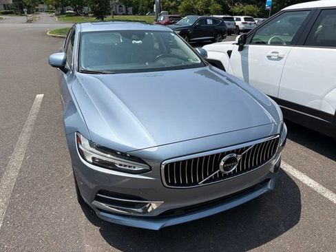 Used 2017 Volvo S90 T6 Inscription w/ Vision Package AWD/4WD image 17
