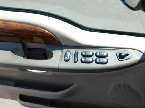 Used 2002 Ford F350 Lariat image 13