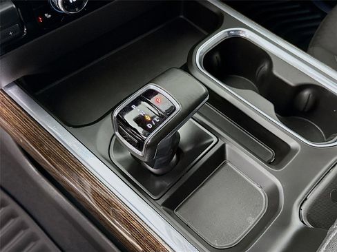 Certified 2025 GMC Sierra 1500 Elevation AWD/4WD image 17
