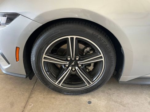 Used 2024 Ford Mustang Premium image 27