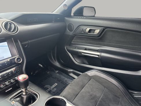 Used 2017 Ford Mustang Shelby GT350 image 15