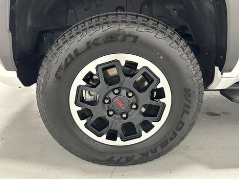 Used 2025 Toyota 4Runner TRD Off-Road AWD/4WD image 64