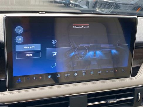 New 2025 Lincoln Corsair Reserve image 22