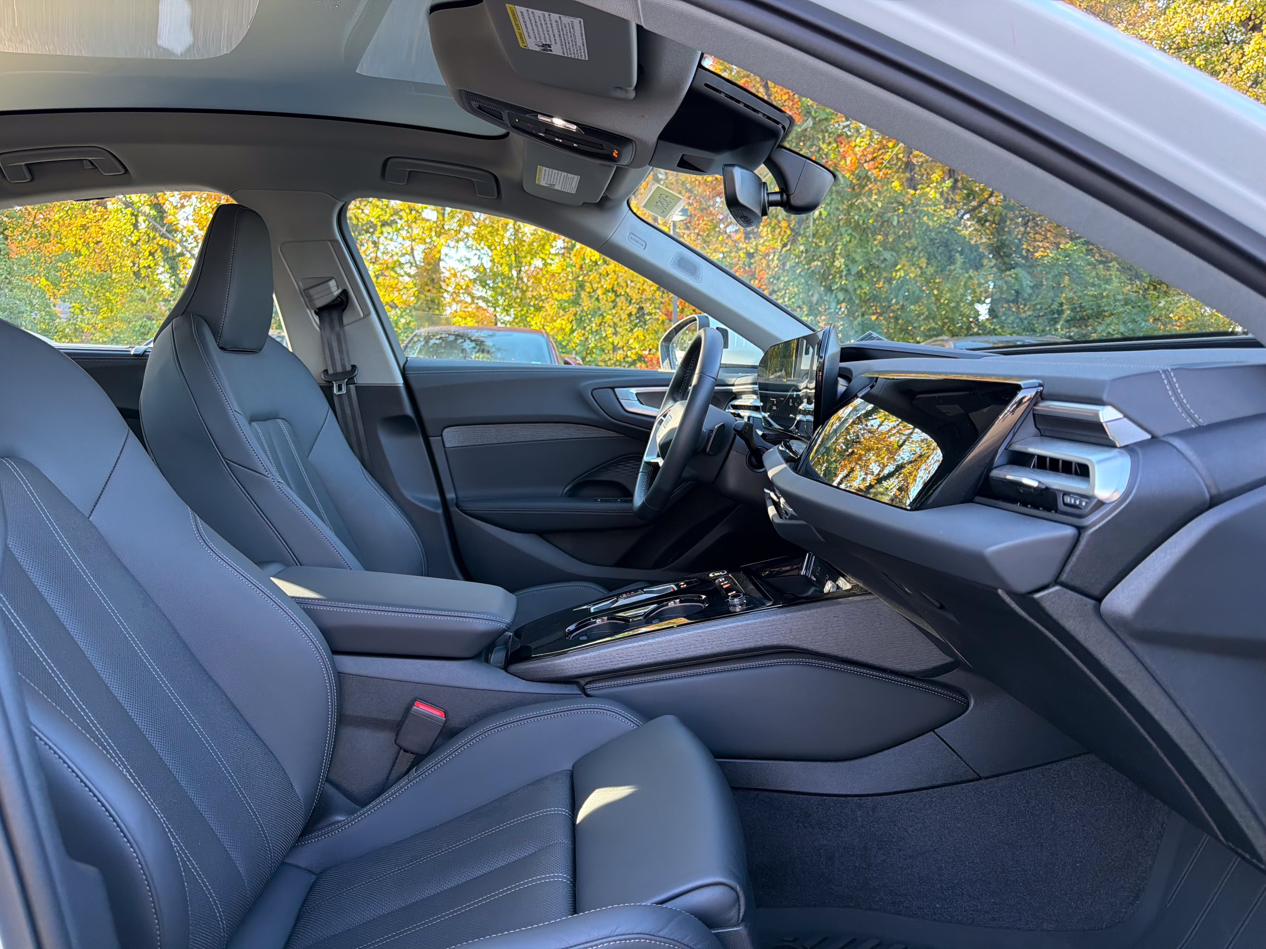 Used 2025 Audi A5 Premium Plus w/ Premium Plus AWD/4WD image 17