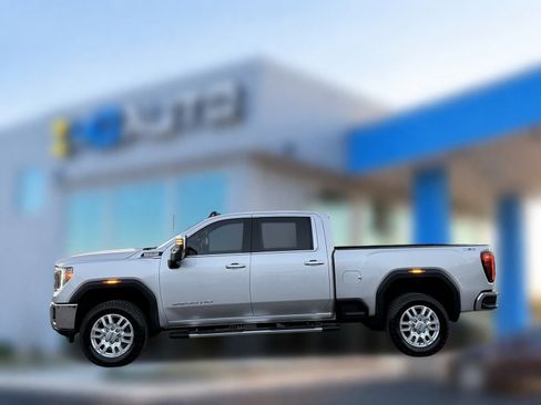 Used 2023 GMC Sierra 2500 SLT image 11