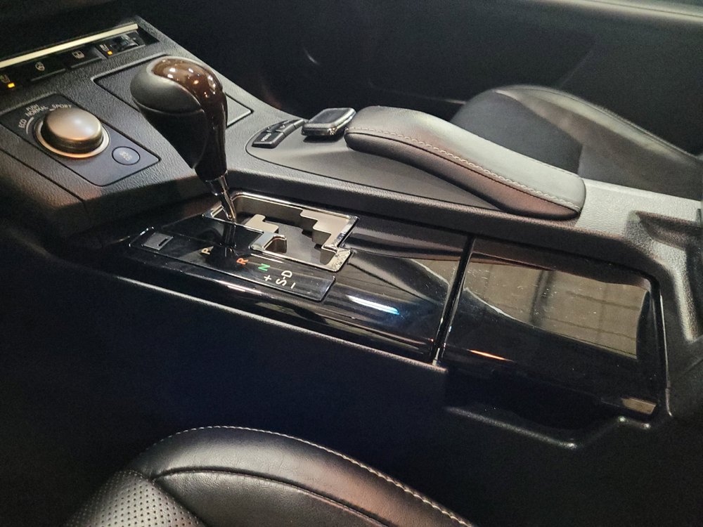 Used 2015 Lexus ES 350 w/ Luxury Package FWD image 26