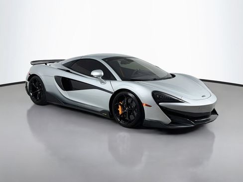 Used 2020 McLaren 600LT Spider RWD image 3