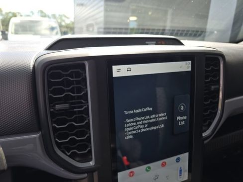 Used 2025 Ford Ranger XL RWD image 9