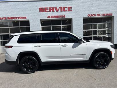 Used 2023 Jeep Grand Cherokee L Laredo