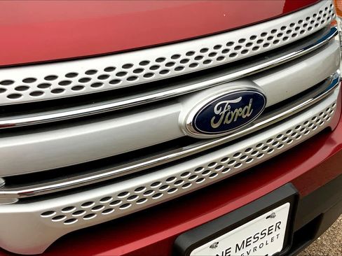 Used 2015 Ford Explorer XLT w/ Equipment Group 202B image 29