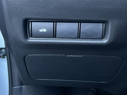 New 2026 Nissan Sentra SV image 24