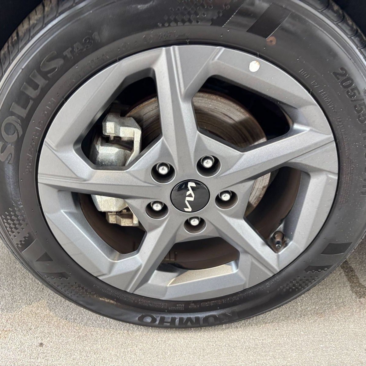 Used 2025 Kia K4 FWD image 32