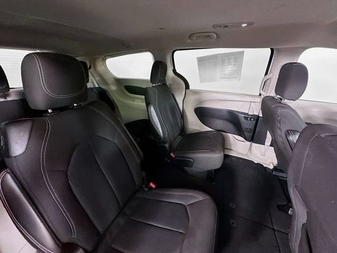 Certified 2023 Chrysler Voyager LX FWD image 35