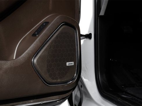 Used 2020 Chevrolet Suburban Premier w/ 6.2L Performance Package image 46