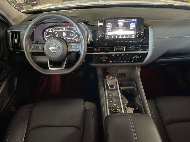 Certified 2025 Nissan Pathfinder SL AWD/4WD image 14