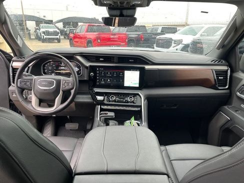 New 2026 GMC Sierra 1500 Denali image 17