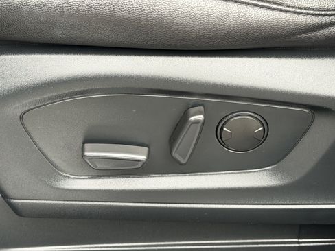 Certified 2023 Ford Explorer Limited w/ Hybrid Equipment Group 310A image 13