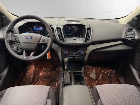 Used 2017 Ford Escape SE w/ Equipment Group 201A AWD/4WD image 10