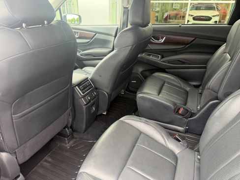Used 2023 Subaru Ascent Touring AWD/4WD image 16