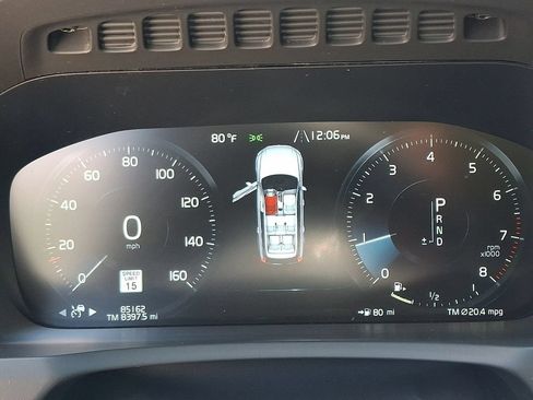 Used 2021 Volvo XC90 T6 Momentum AWD/4WD image 20