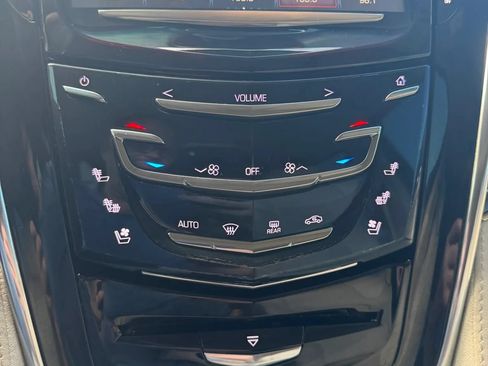 Used 2016 Cadillac Escalade Premium AWD/4WD image 23