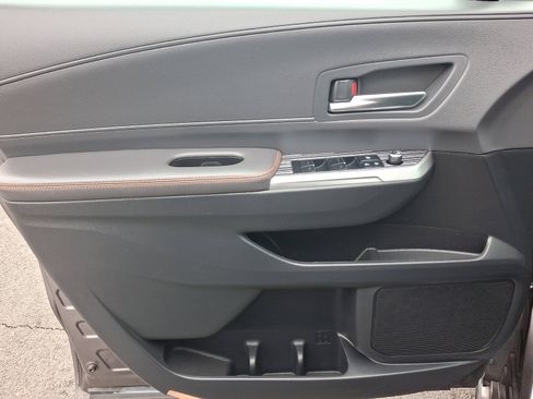 Used 2021 Toyota Sienna XSE w/ XSE Plus Package image 12