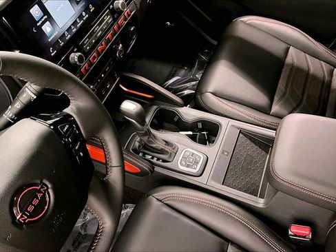 New 2026 Nissan Frontier PRO-4X AWD/4WD image 9