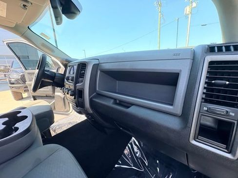 Used 2016 RAM 1500 Express AWD/4WD image 24